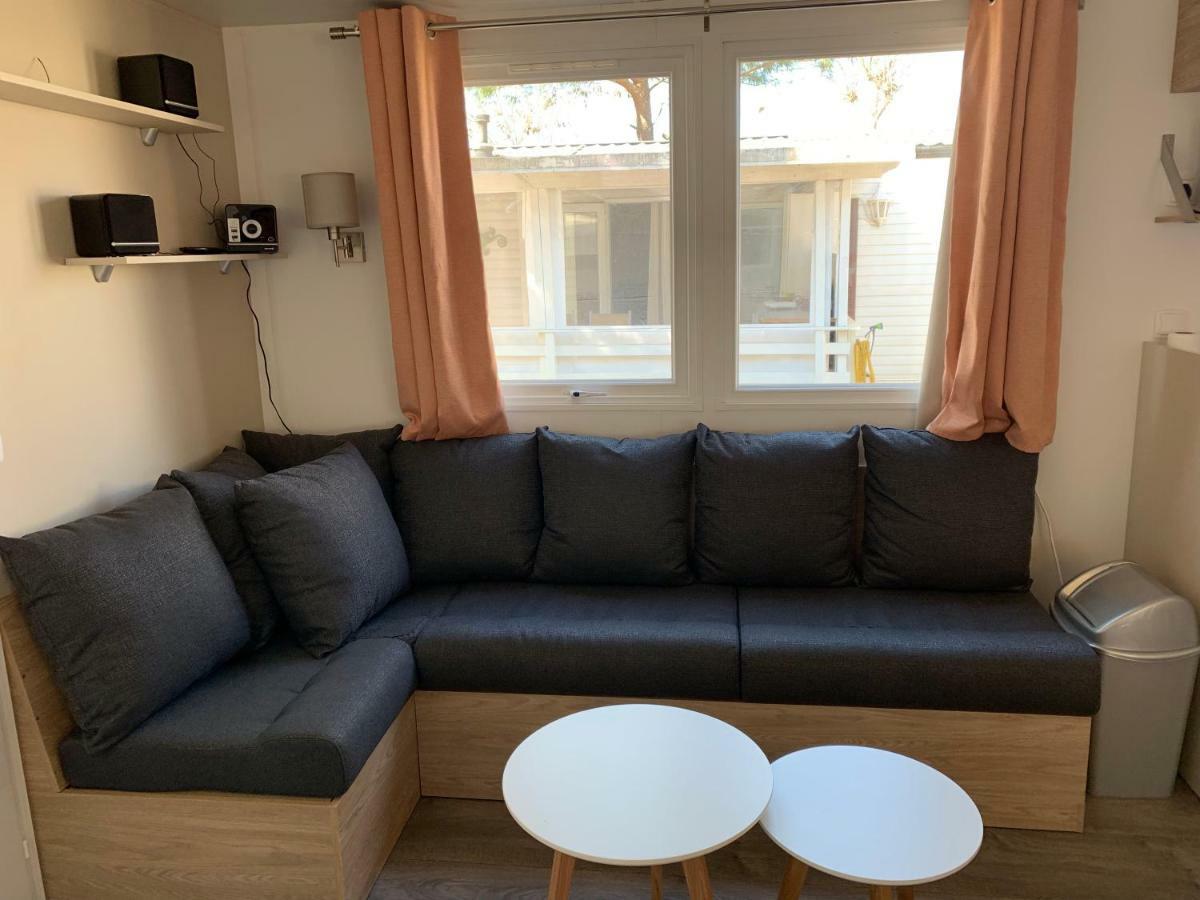 Mobilhome Vias Plage Dans Camping Exterior foto